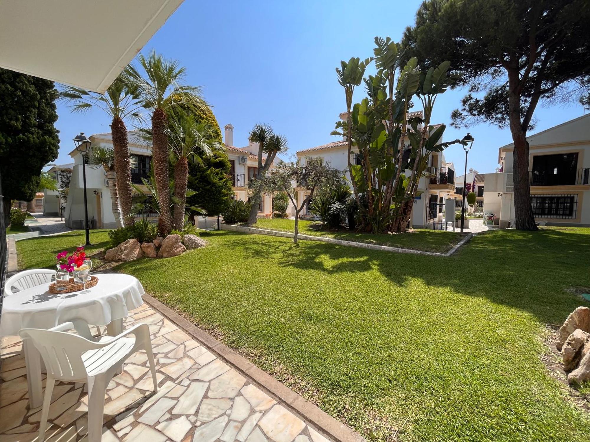 Casa De Violeta En Vera Coast المظهر الخارجي الصورة